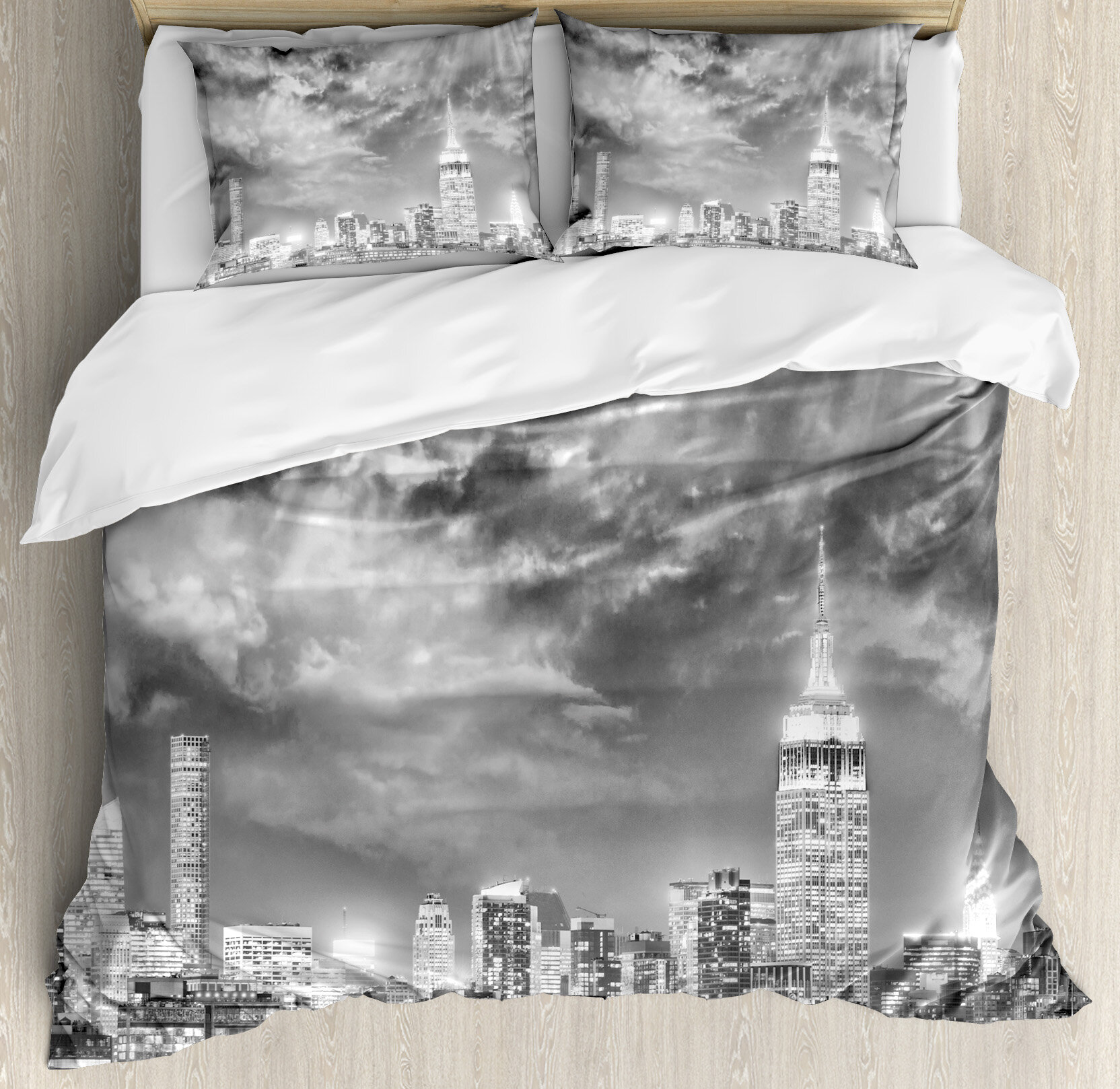 East Urban Home Urban Dramatic New York City Skyline Sun Beams