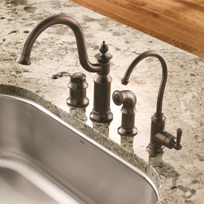 Waterhill Single Handle Kitchen Faucet With Side Spray And
