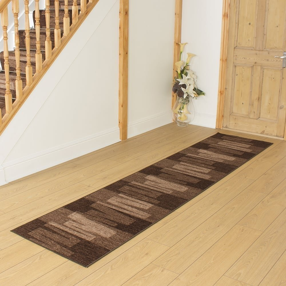 Angelique Looped/Hooked Dark Brown Hallway Runner Rug