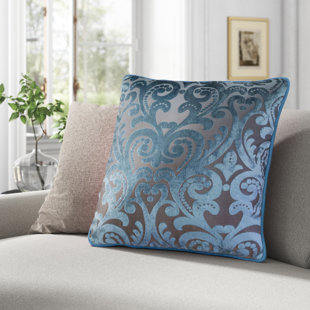 kelly green velvet pillows