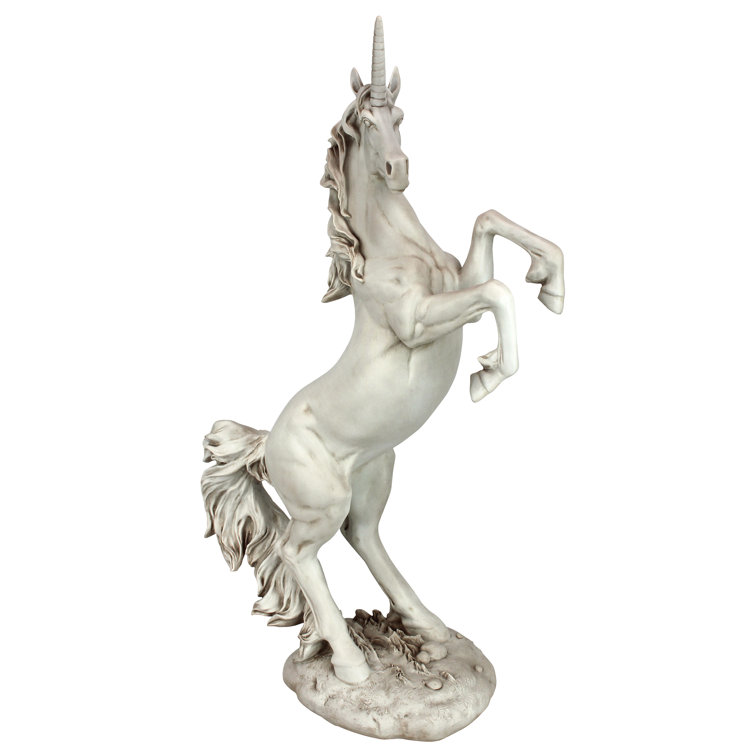 Unicorn In Snow With Stream Fantasy Figurine Statue 9" Long Polystone New Unicorn In Snow With Stream Fantasy Figurine Statue 9" Long Polystone New
