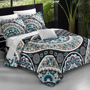 Chevalier 4 Piece Reversible Duvet Set