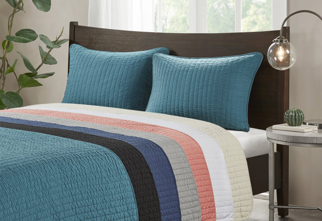 Quilts Under $75