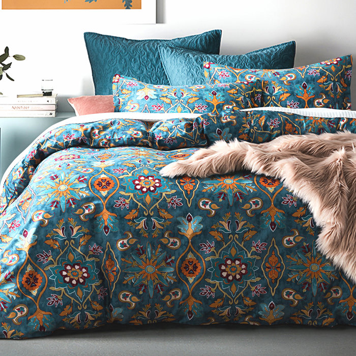 Bungalow Rose Maness Spanish Tiles Damask Medallion Duvet Cover
