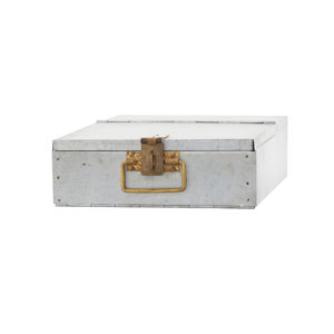 Box Bank aus Eisen von House Doctor