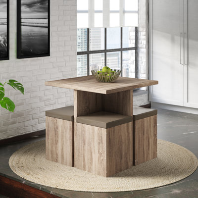 Badillo 4 - Person Dining Set