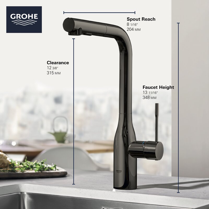 Grohe Essence Pull Out Single Handle Kitchen Faucet With Silkmove
