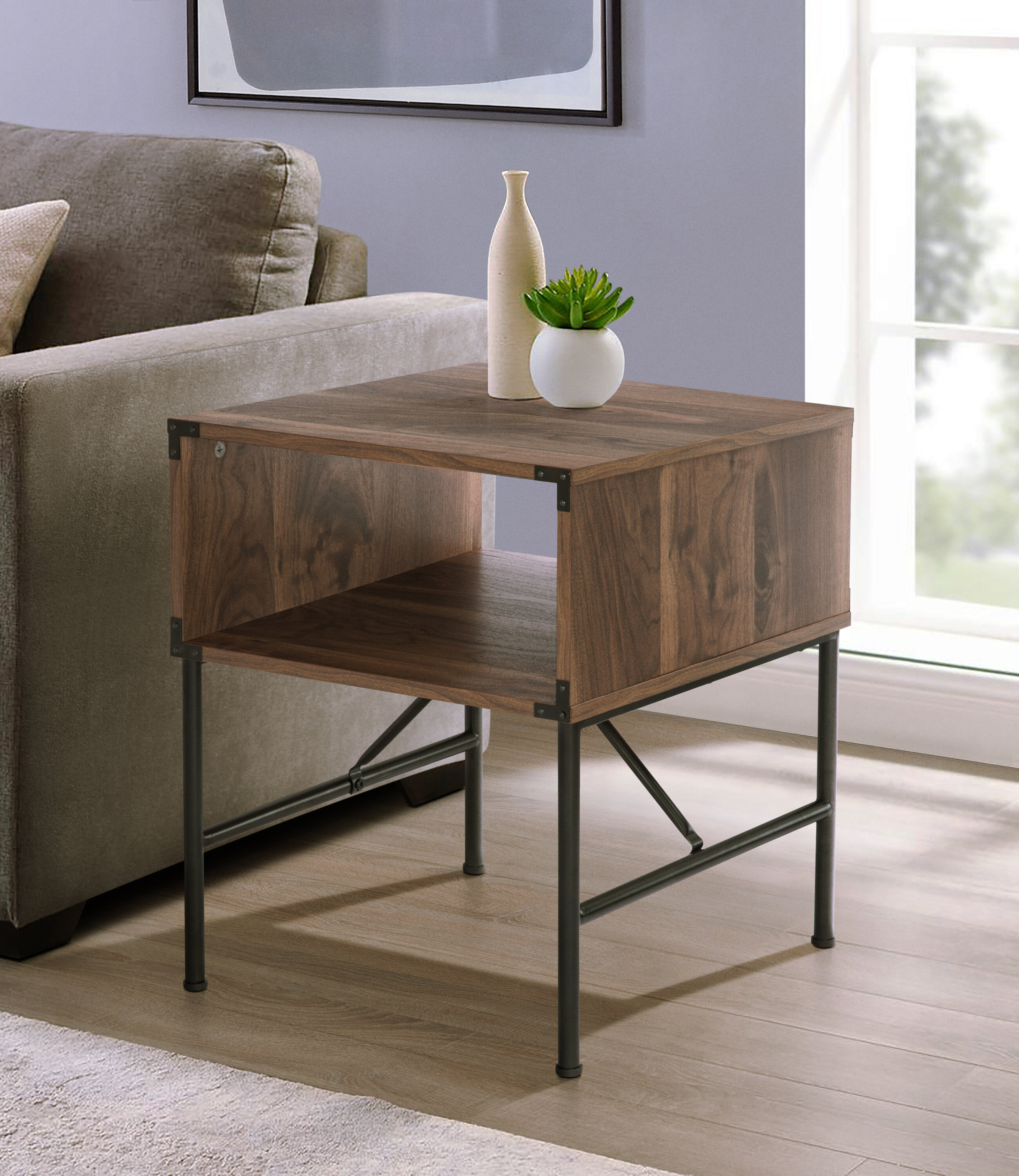 Andre Modern Pentagon Accent Table 