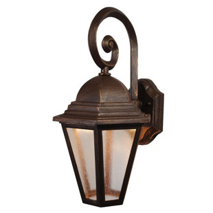 Best Flannigan 1-Light Outdoor Wall Lantern By Charlton Home Outdoor Lighting Flannigan 1-Light Outdoor Wall Lantern By Charlton Home Outdoor Lighting