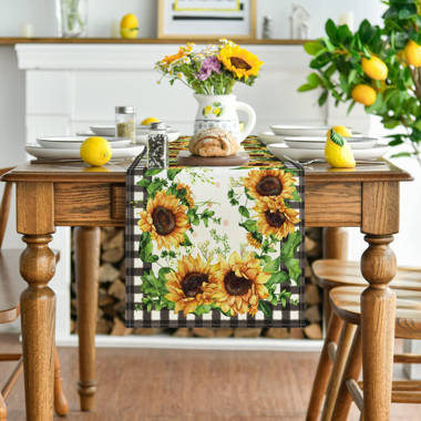 Rustic Farm Yellow Sunflowers Truck Table Runners for Family Dinner/Holiday Party/Wedding/Events/Kitchen Decor Autumn Leaf Buffalo Check 13x90In Z&L Home Linen Burlap Table Runner Dresser Scarves