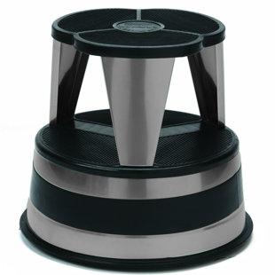 circular step stool