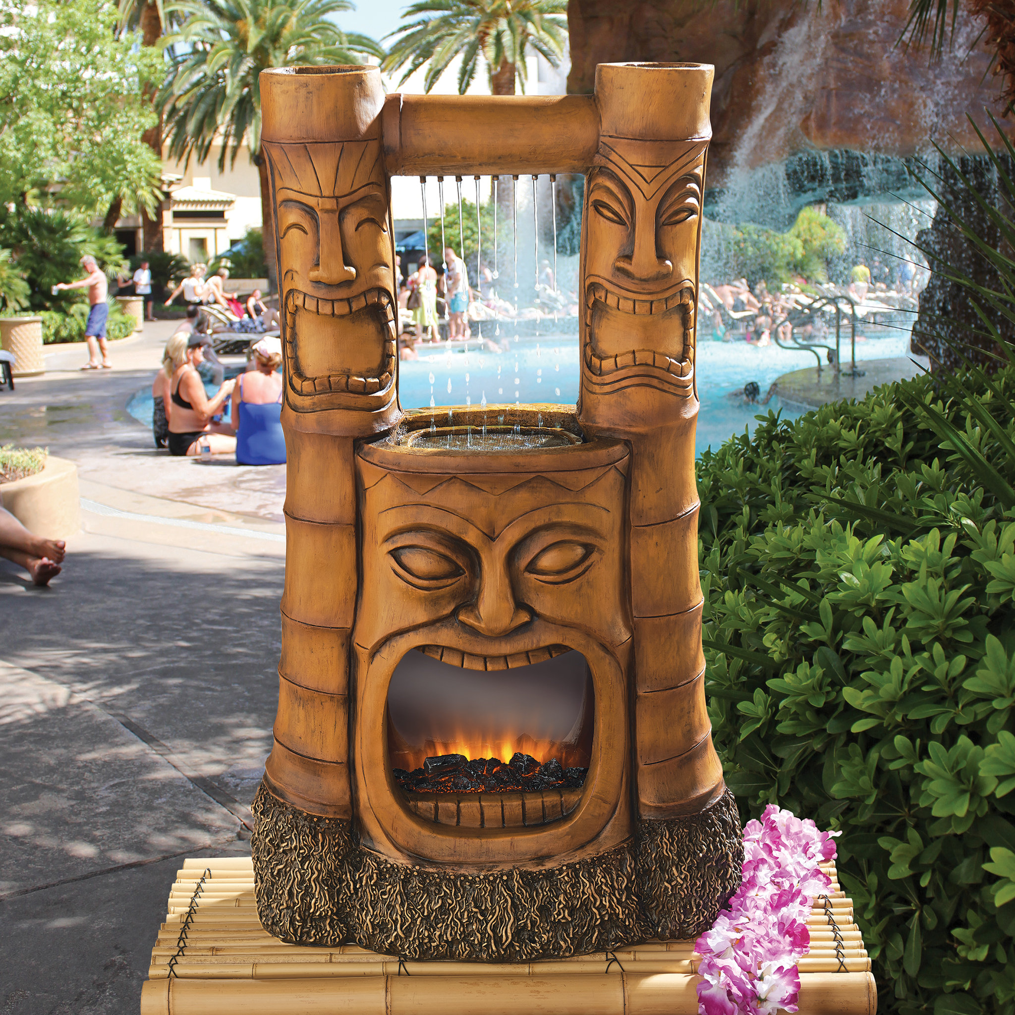 Tiki. Тики бар. Статуя Тики. Тотем бар. Hawaiian tikibar.