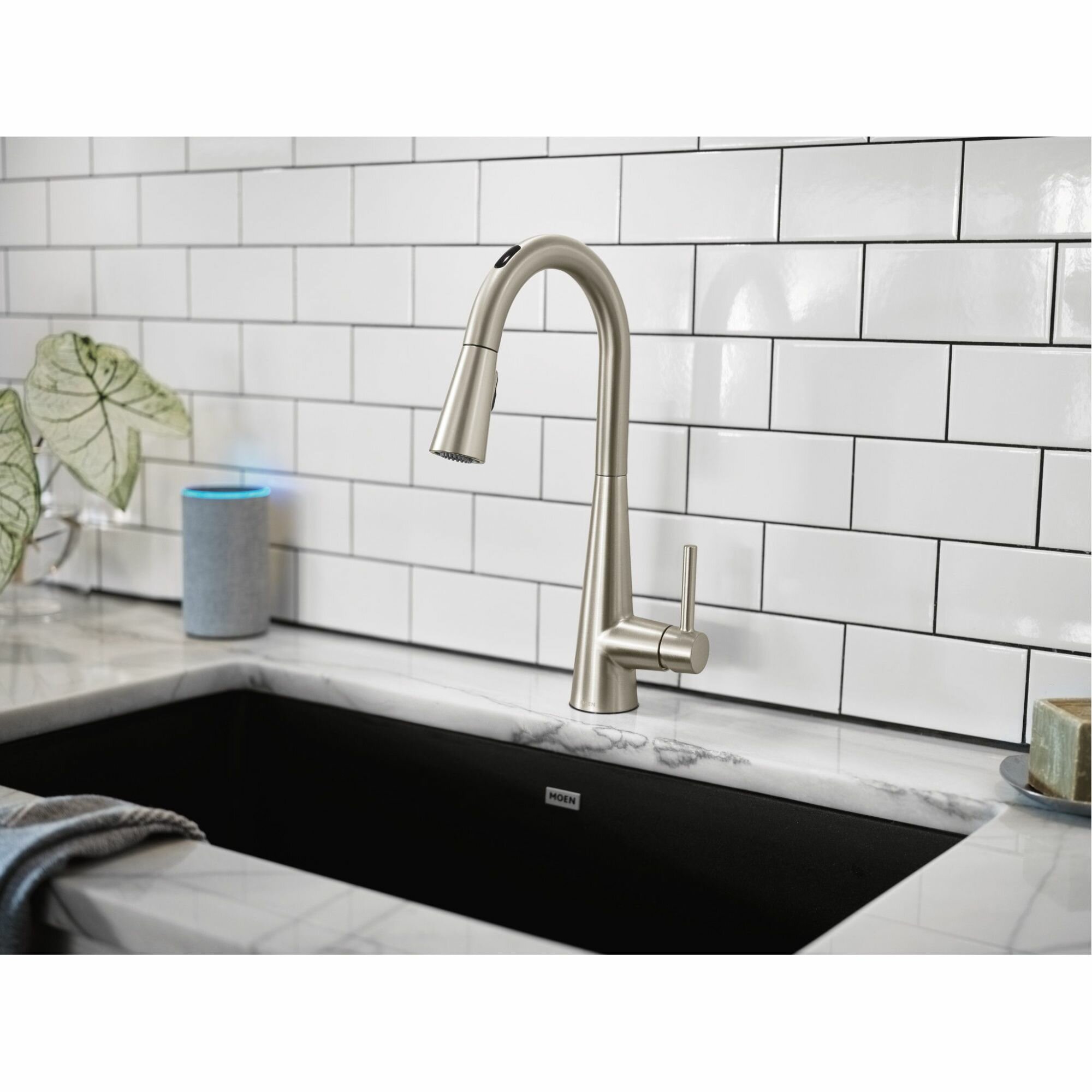 Moen Sleek Smart Touchless Single Handle Kitchen Faucet With Power Clean