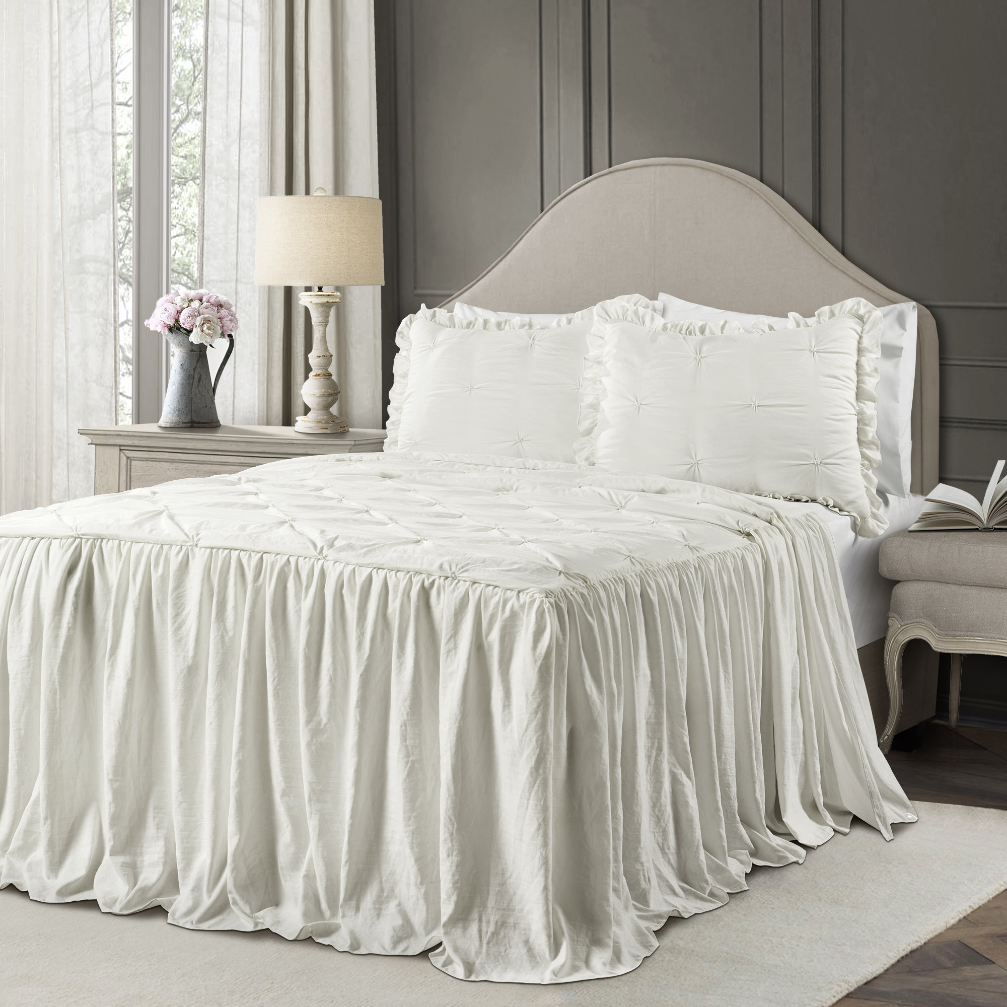 Ornelas Pintuck Ruffle Skirt Bedspread Set Ornelas Pintuck Ruffle Skirt Bedspread Set
