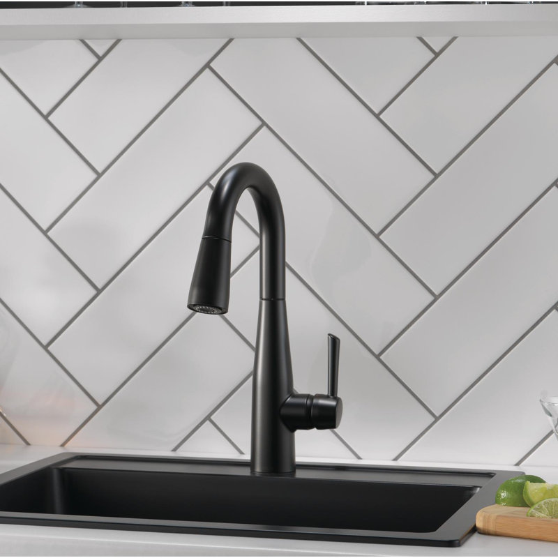 9913 Dst Bl Dst Ar Dst Delta Essa Pull Down Bar Faucet Reviews