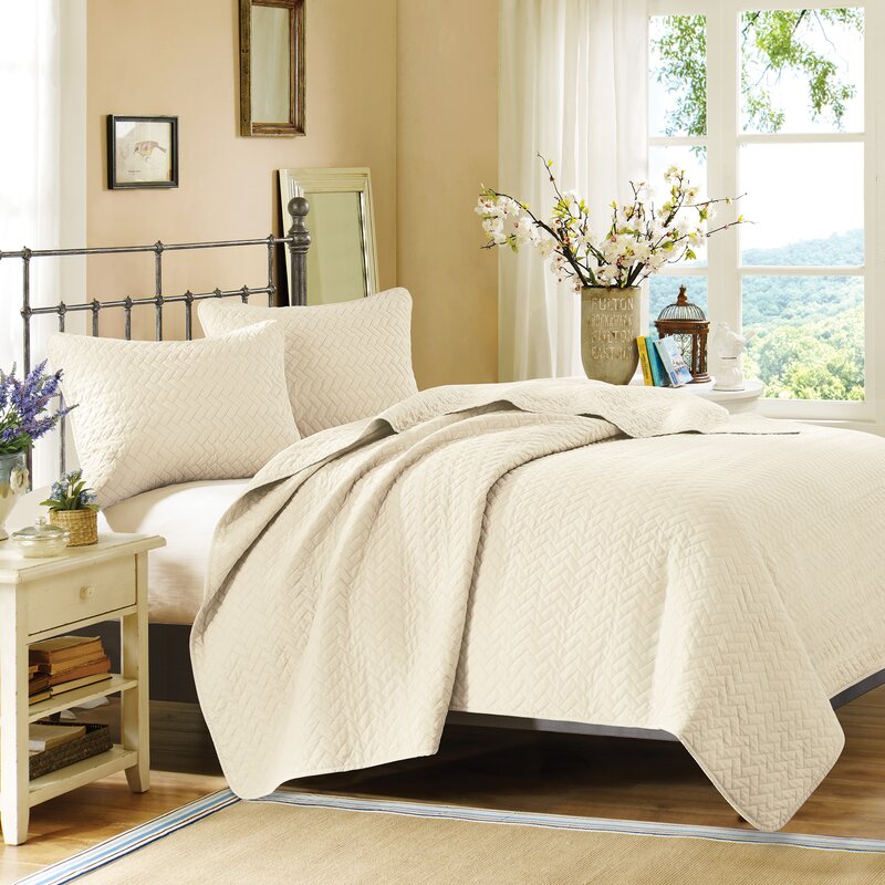 coverlet bedding sale