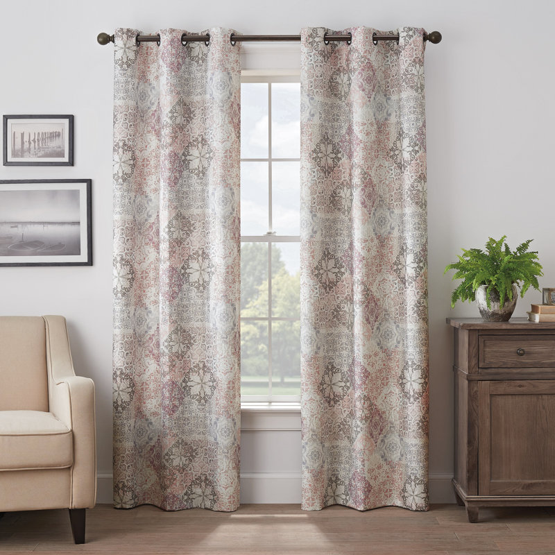 Charlton Home Emerson Medallion Floral Max Blackout Thermal