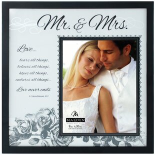 Oaktree Gifts Wooden Mr & Mrs Photo Frame with Gold Print 6 x 4 