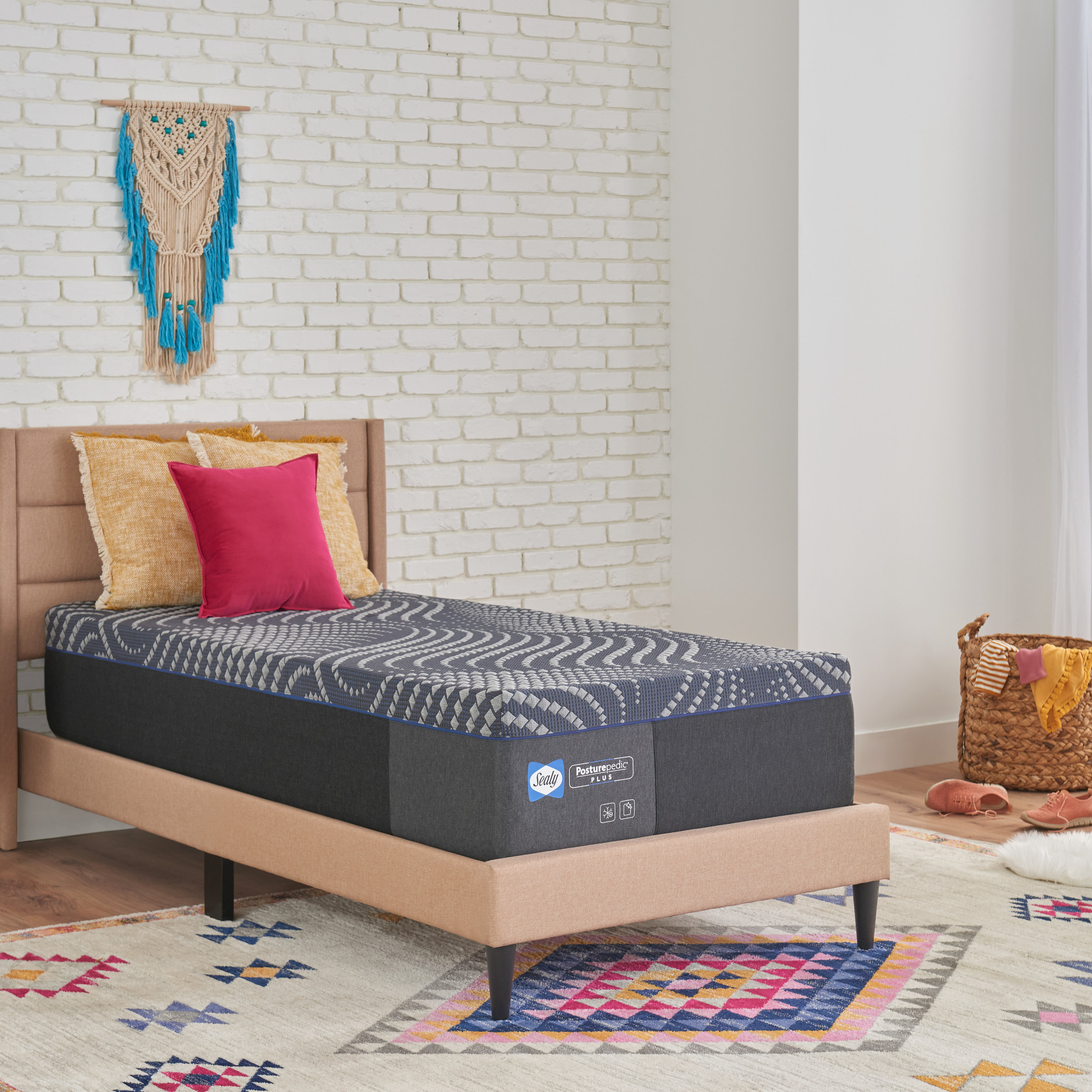 beautyrest 13.5 medium pillow top mattress