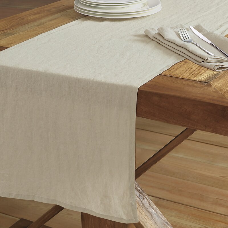 linen table runners to embroider