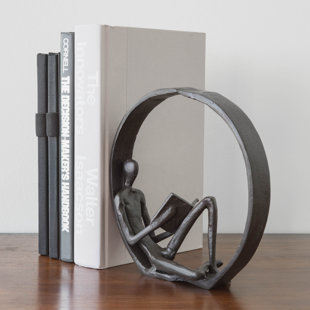 Landy Encircled Reader Iron Figurine