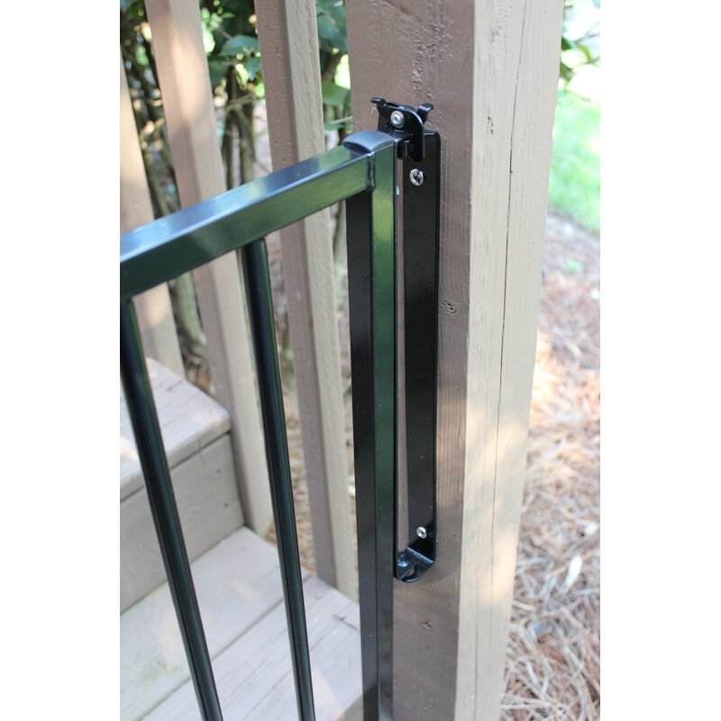 cardinal gates outdoor safety gate