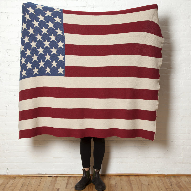 WHITE /& BLUE FLEECE SCARF -SOFT-HANDMADE FLAG PATTERN 8/"X60/" RED U.S.A