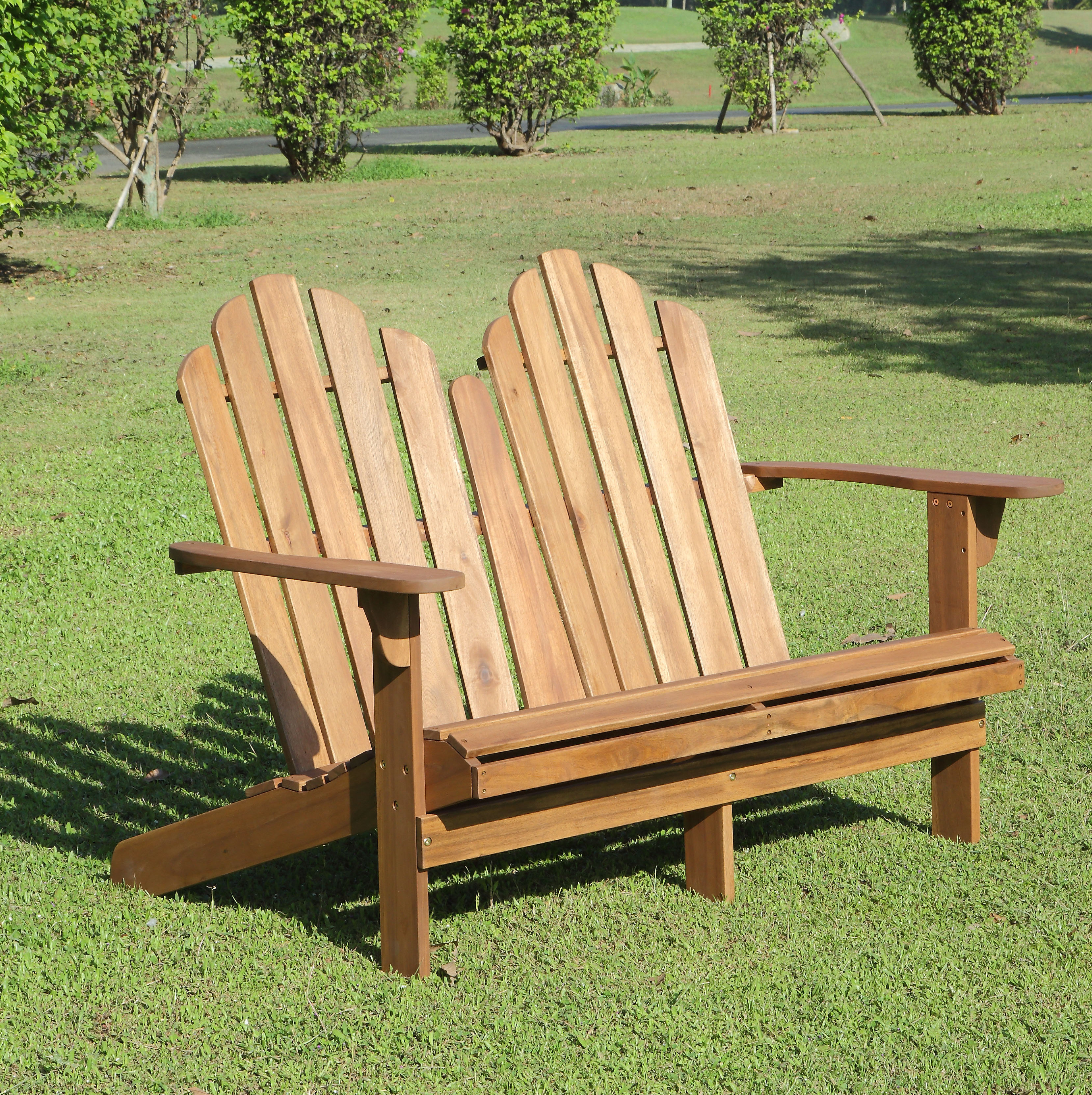 Wooden Garden Seats/Benches  . So Try Your Hands At Crafting These Amazing Garden Bench Plans To Make The Best Use Of Your Home Space.