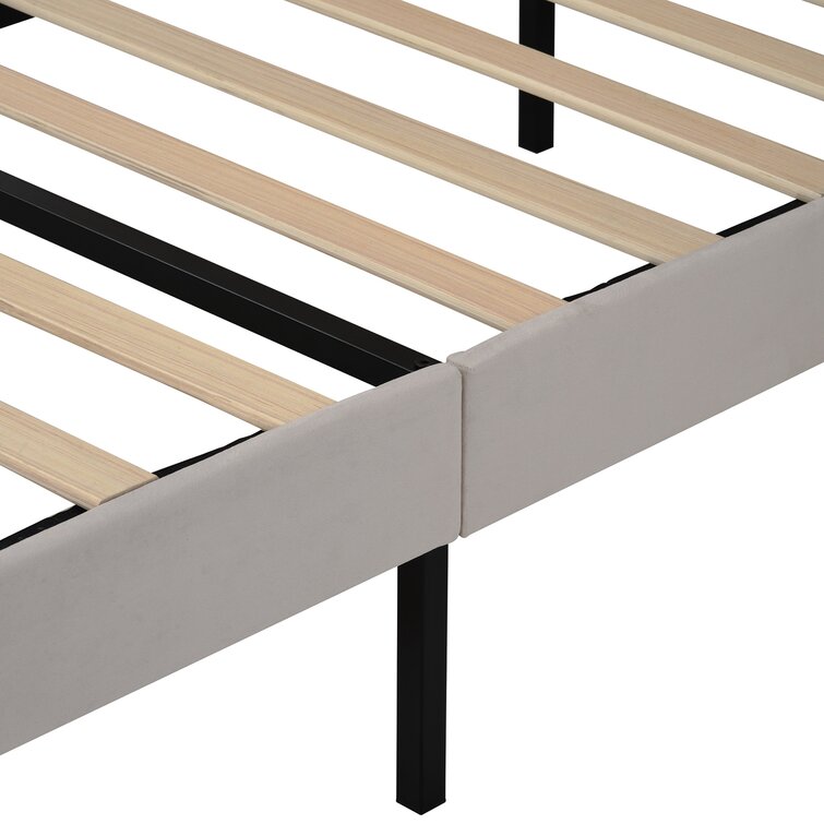 intelliBASE 18" Deluxe Black Metal Platform Bed Frame with Wooden Slats Queen 