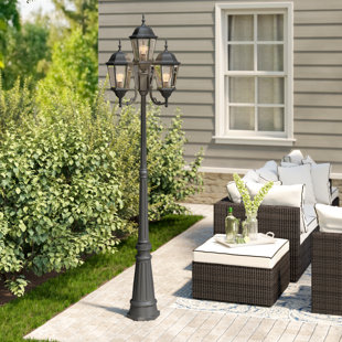 Weisberg Outdoor 4 Light 95 Post Weisberg Outdoor 4 Light 95 Post