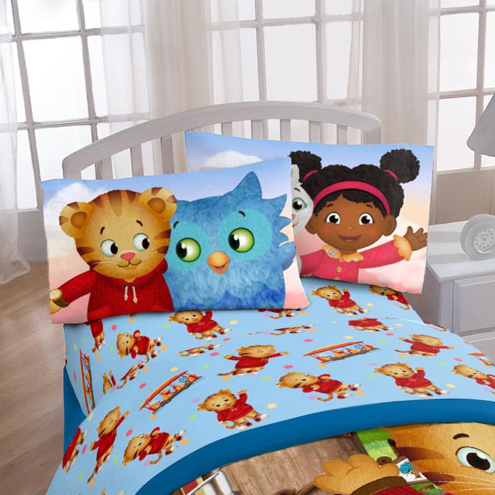 daniel tiger crib sheets
