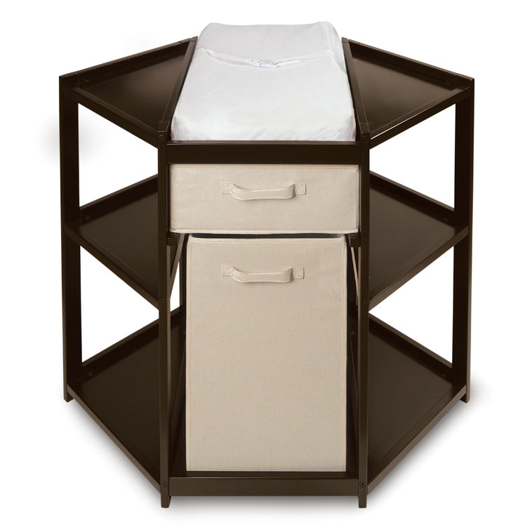 corner changing station