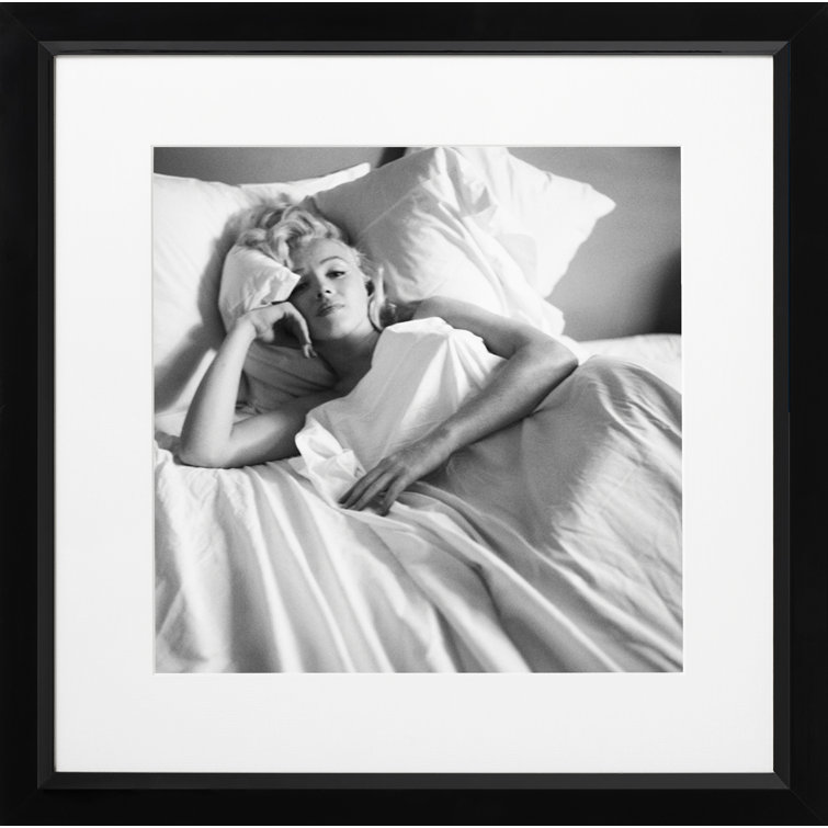 Happy Larry Marilyn Monroe Bed Framed Photographic Print Reviews Wayfair Co Uk