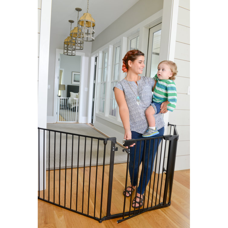 cuggl extra wide adjustable gate