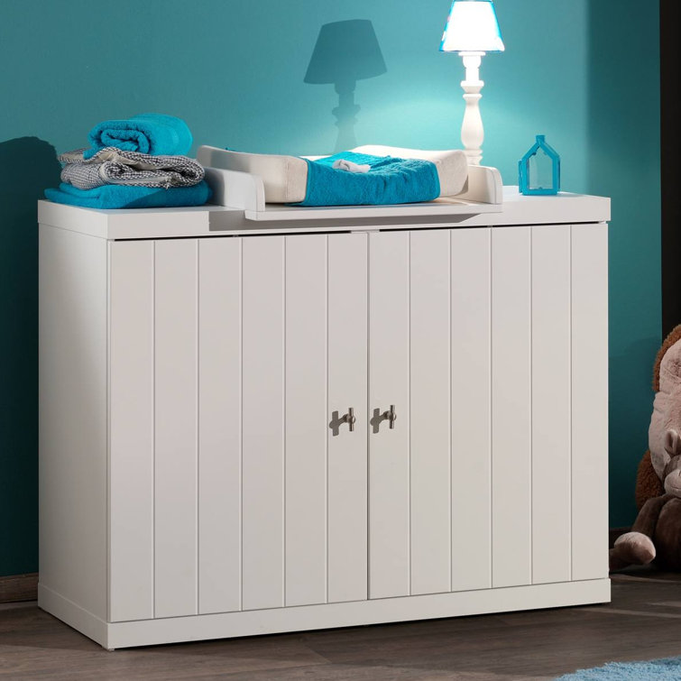 changing table with doors