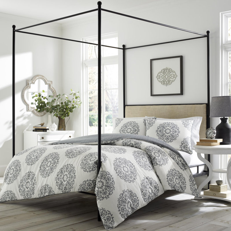 Birch Lane Heritage Robbe 3 Pieces Reversible Comforter Set