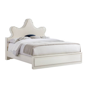 Havana Crossing Segundo Cabo Upholstered Panel Bed by Stanley Furniture