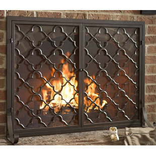 Brown Mesh Style Rustic Metal Fold Able Fireplace Screen Cabin