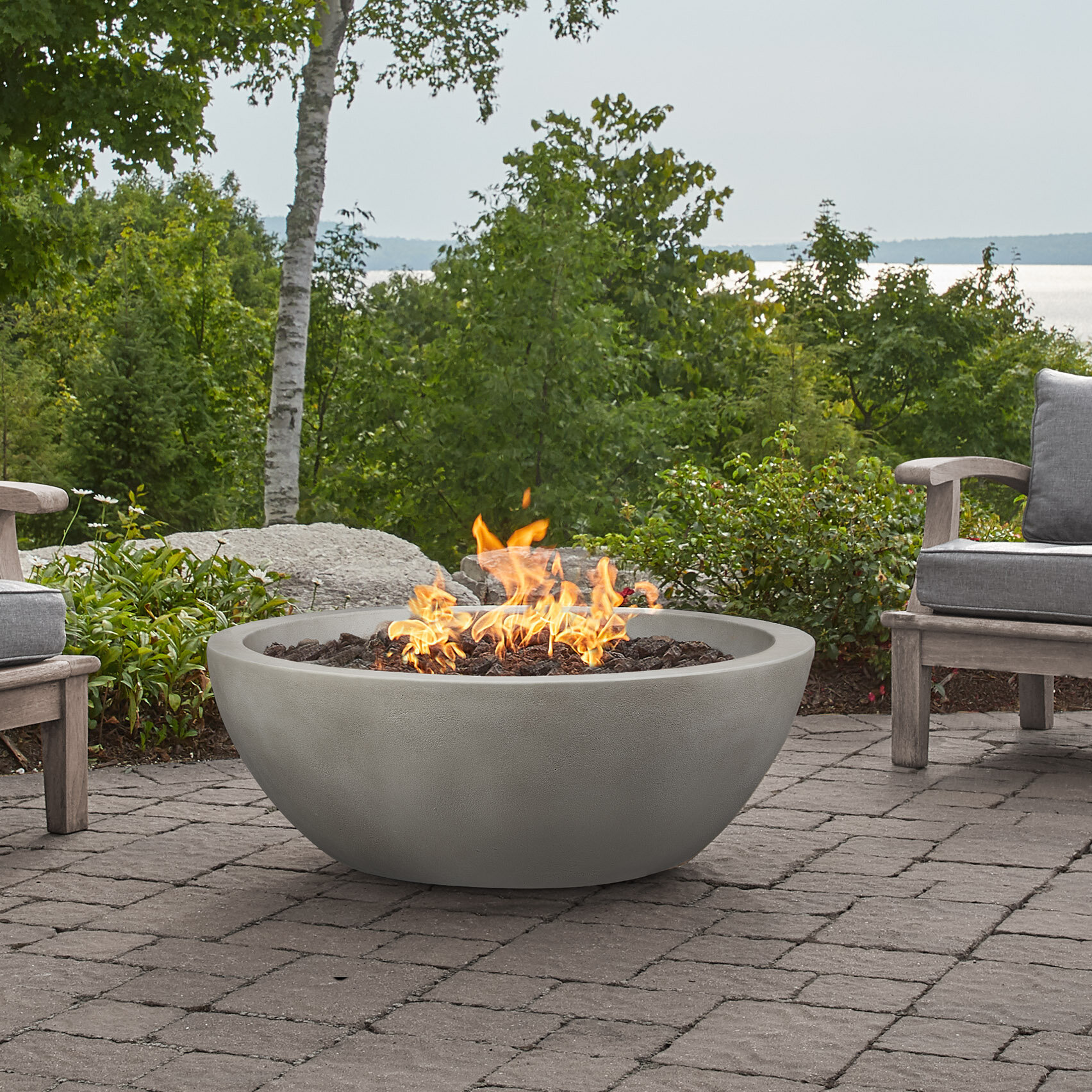 Tips to chose the right concrete gas fire pit bowl.