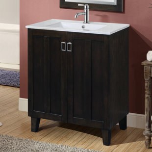 Go to store & view more images Latitude Run Larabee 30