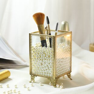 makeup brush holder