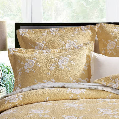 August Grove Vytis Luxury Hand Made Single Reversible Quilt