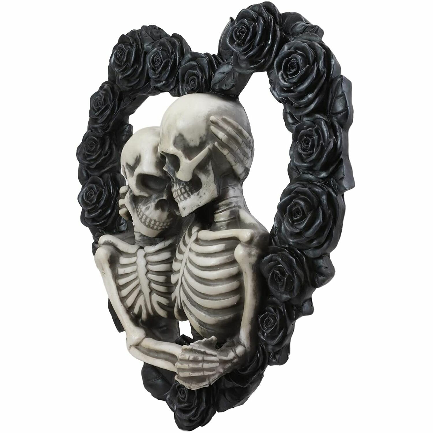 Love Never Dies Skeleton Couple In Heart Shaped Black Roses Wreath Wall Decor