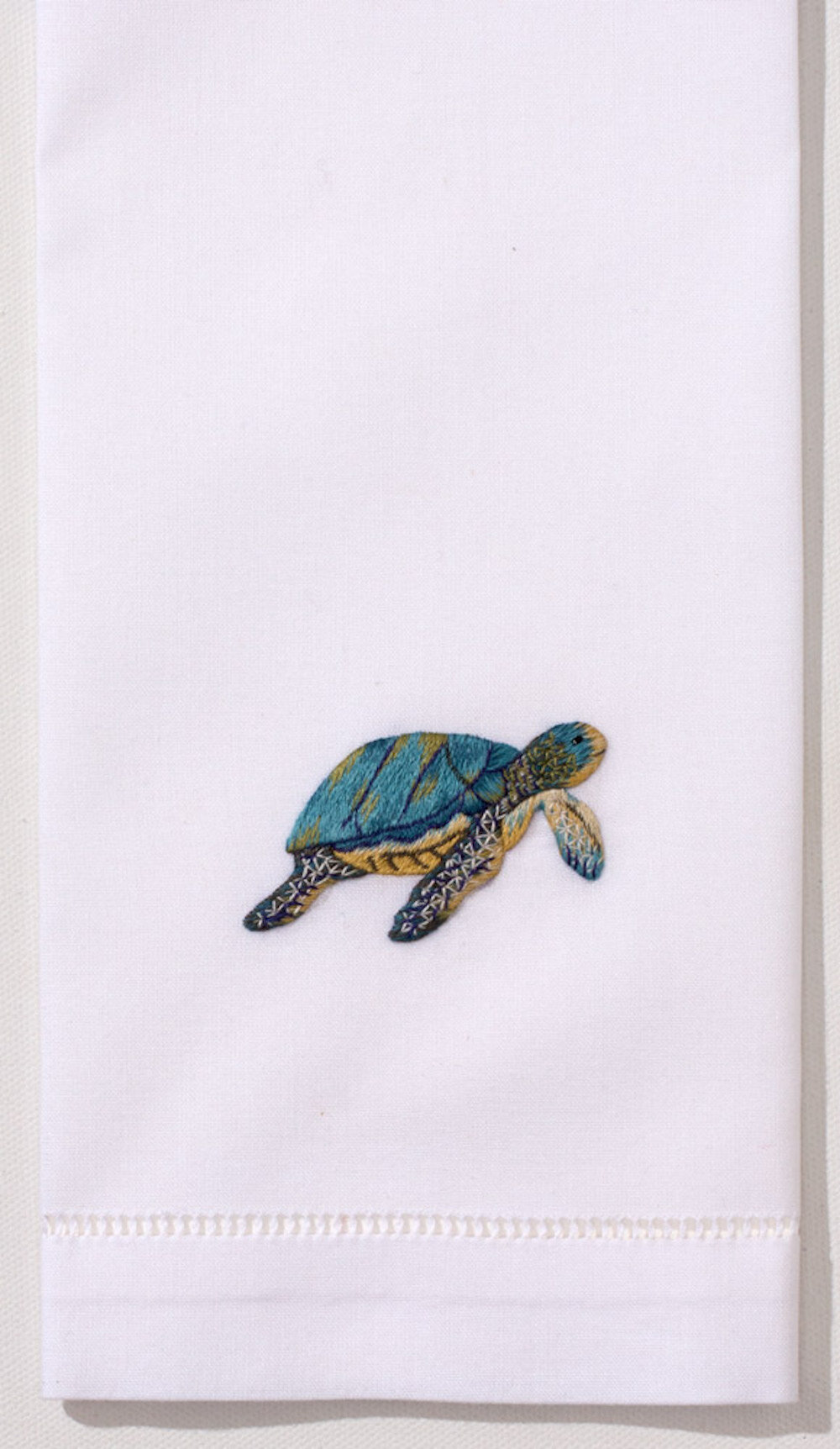TURTLE MEDALLIAN STAINED GLASS SET OF 2 HAND TOWEL EMBROIDERED BY LAURA 