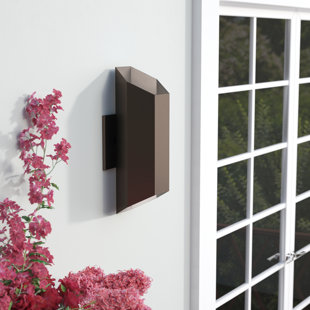 Best Stratton 2-Light Outdoor Sconce By Wade Logan Outdoor Lighting Stratton 2-Light Outdoor Sconce By Wade Logan Outdoor Lighting