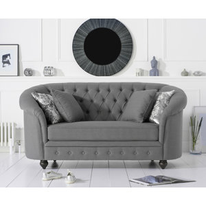 Sofa Beckwith von Rosalind Wheeler