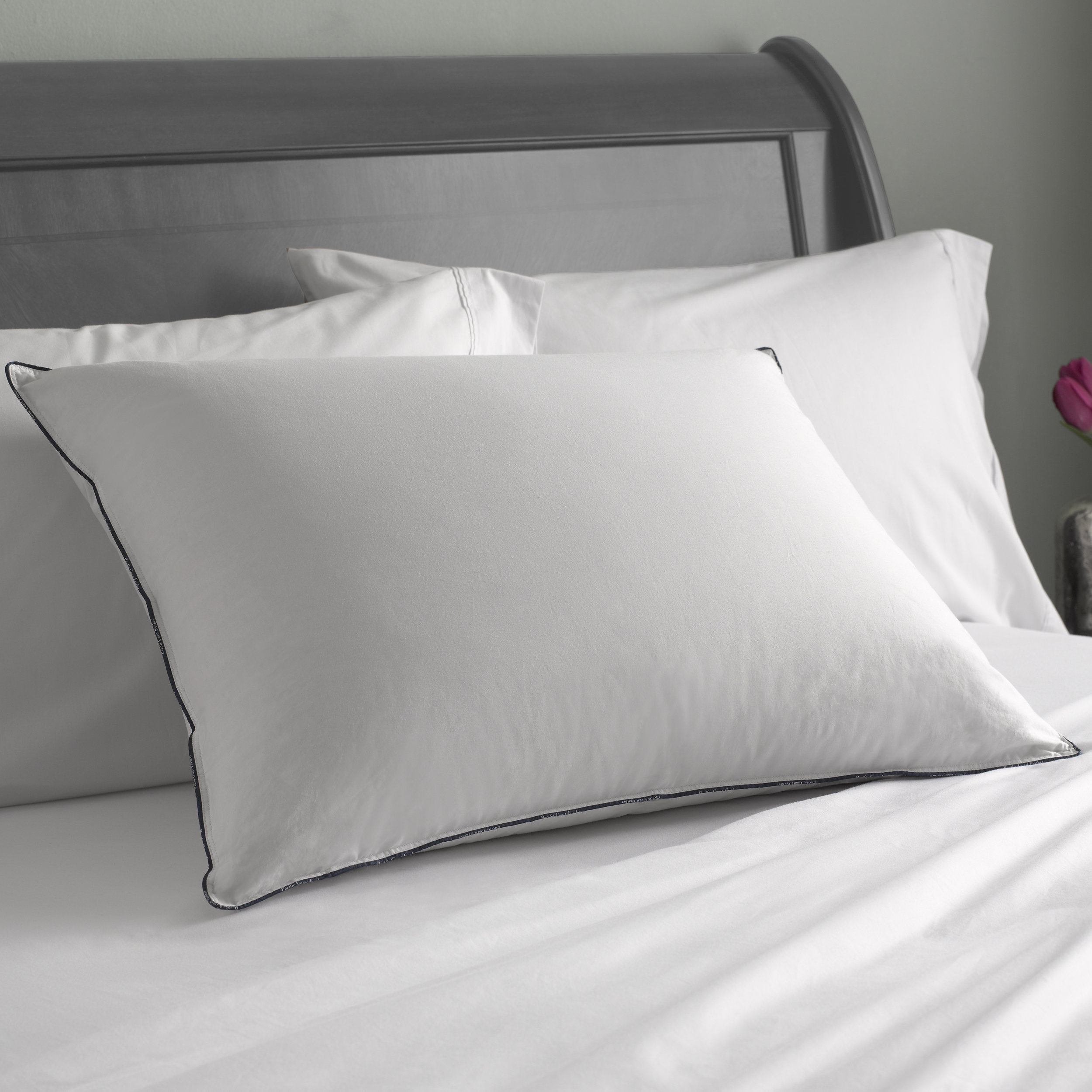 trillium gel pillow