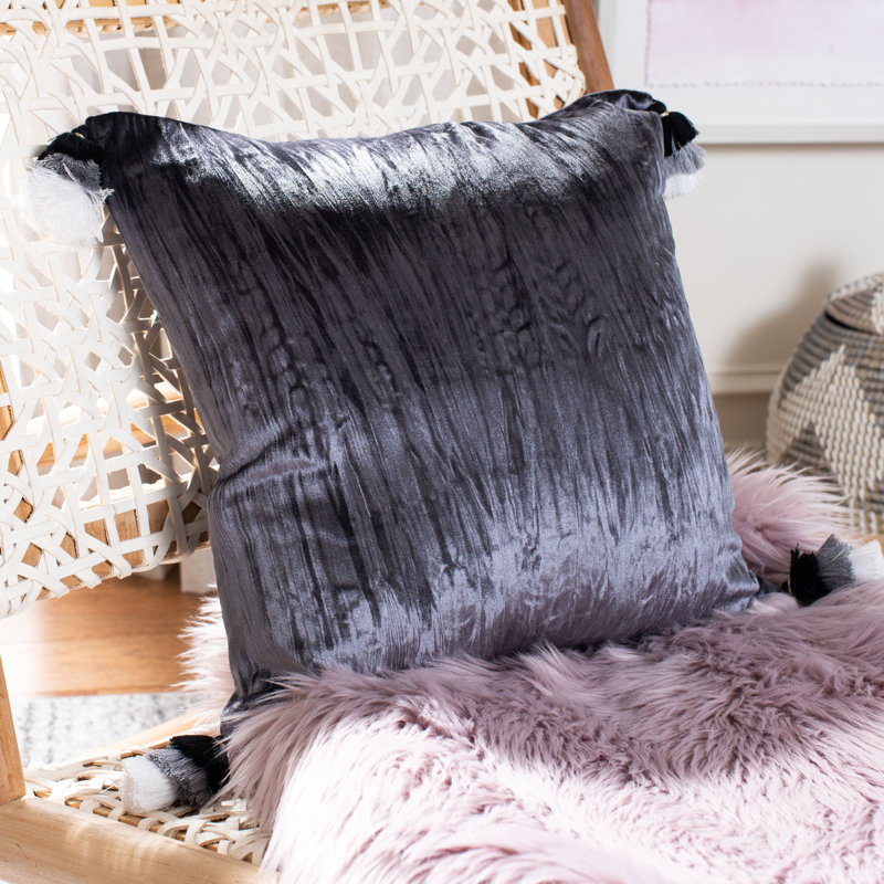 bungalow loft pillow