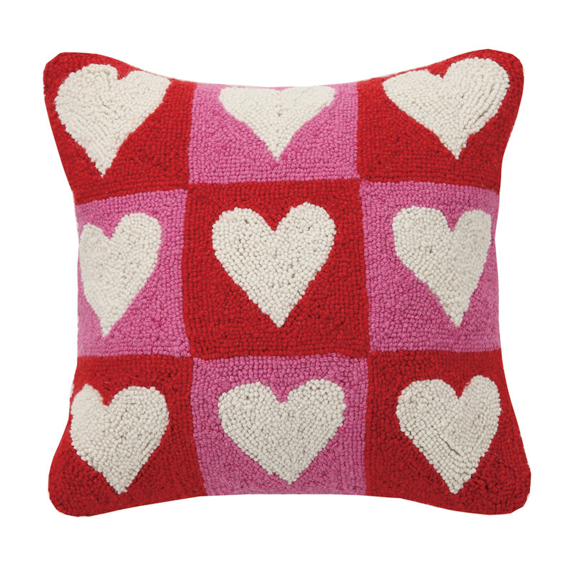 Peking Handicraft Checkered Heart Valentine S Hook Wool Throw