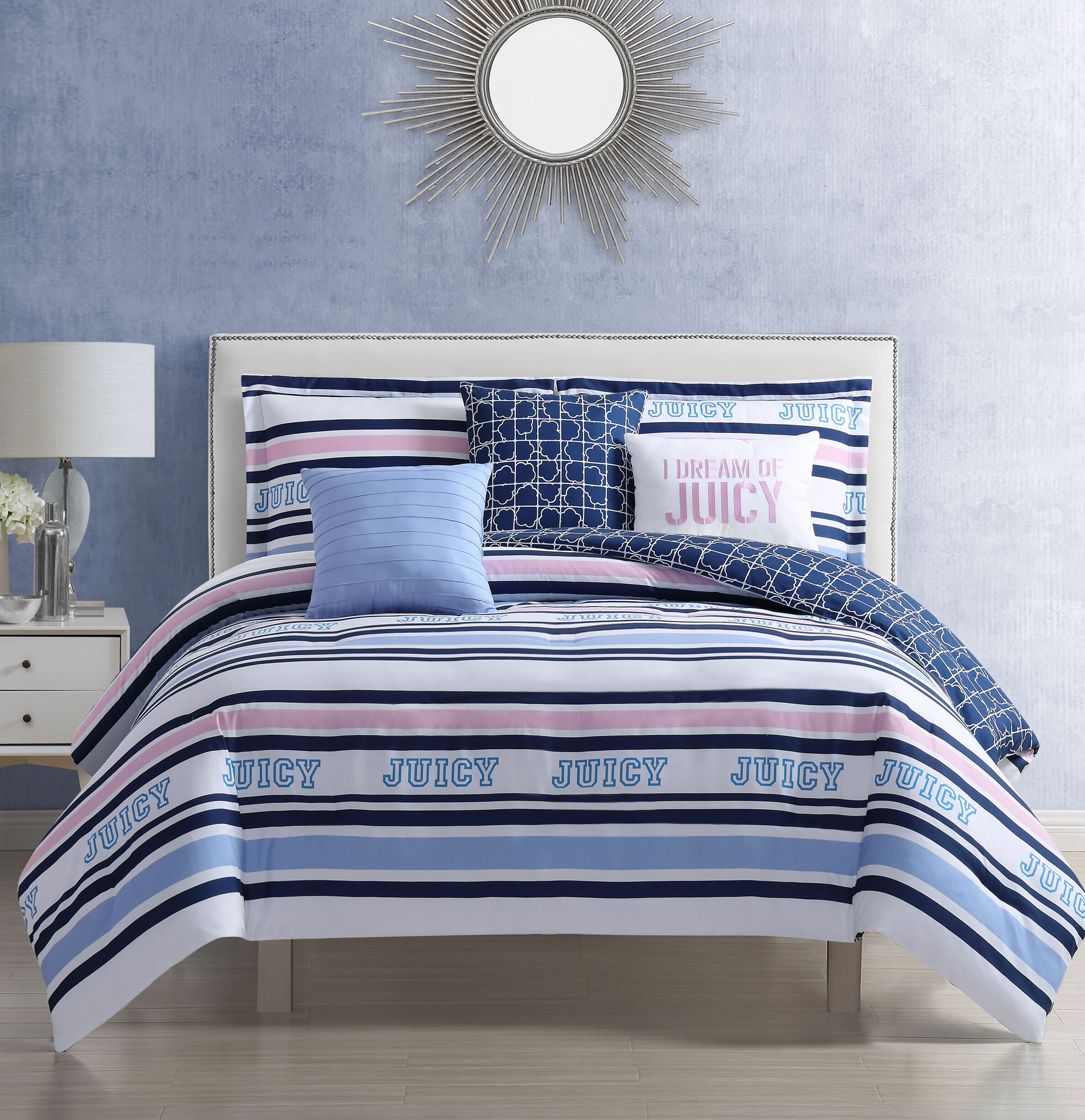 Details about   Juicy Couture Comforter Set Stripe Chic Reversible Blue White Red King Queen 